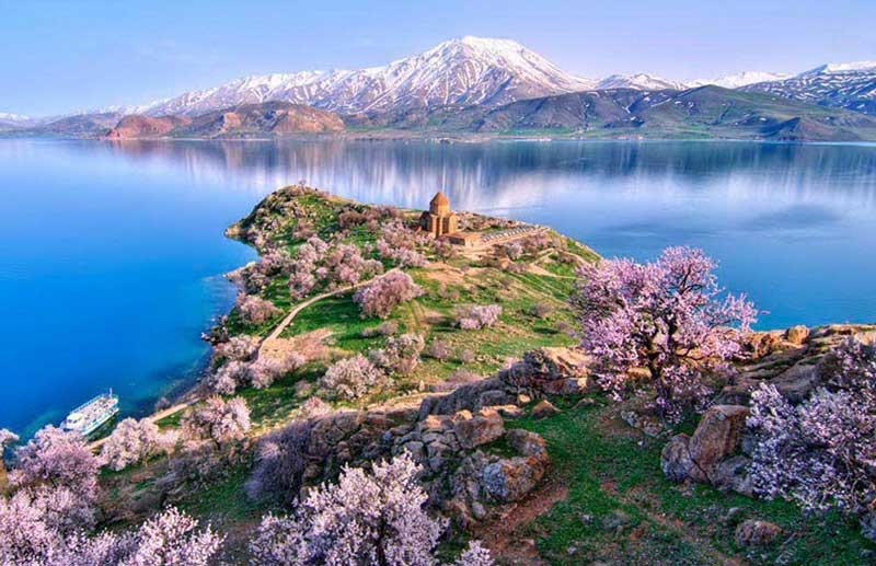 آیا برای سفر به ارمنستان ویزا لازم است